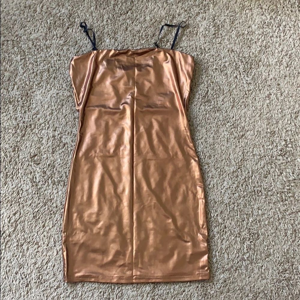 Forever 21 Spaghetti strapped body con mini dress